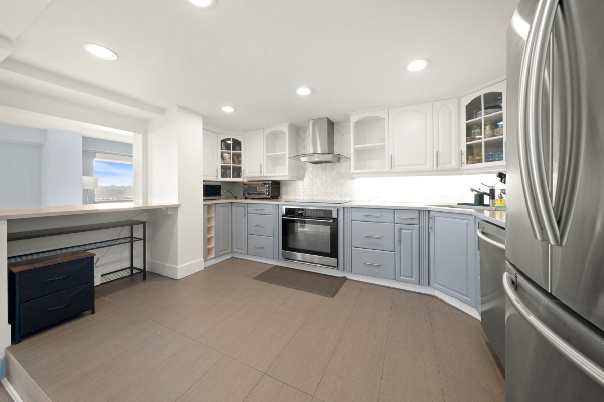 Pantry Photo of 1002 209 Carnarvon Street, New Westminster, BC