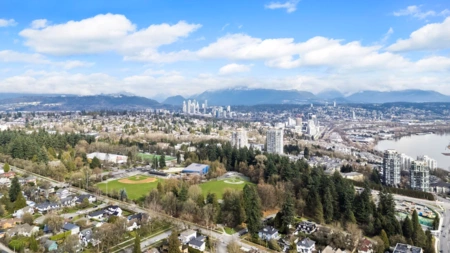 Aerial View of 1002 209 Carnarvon Street, New Westminster, BC