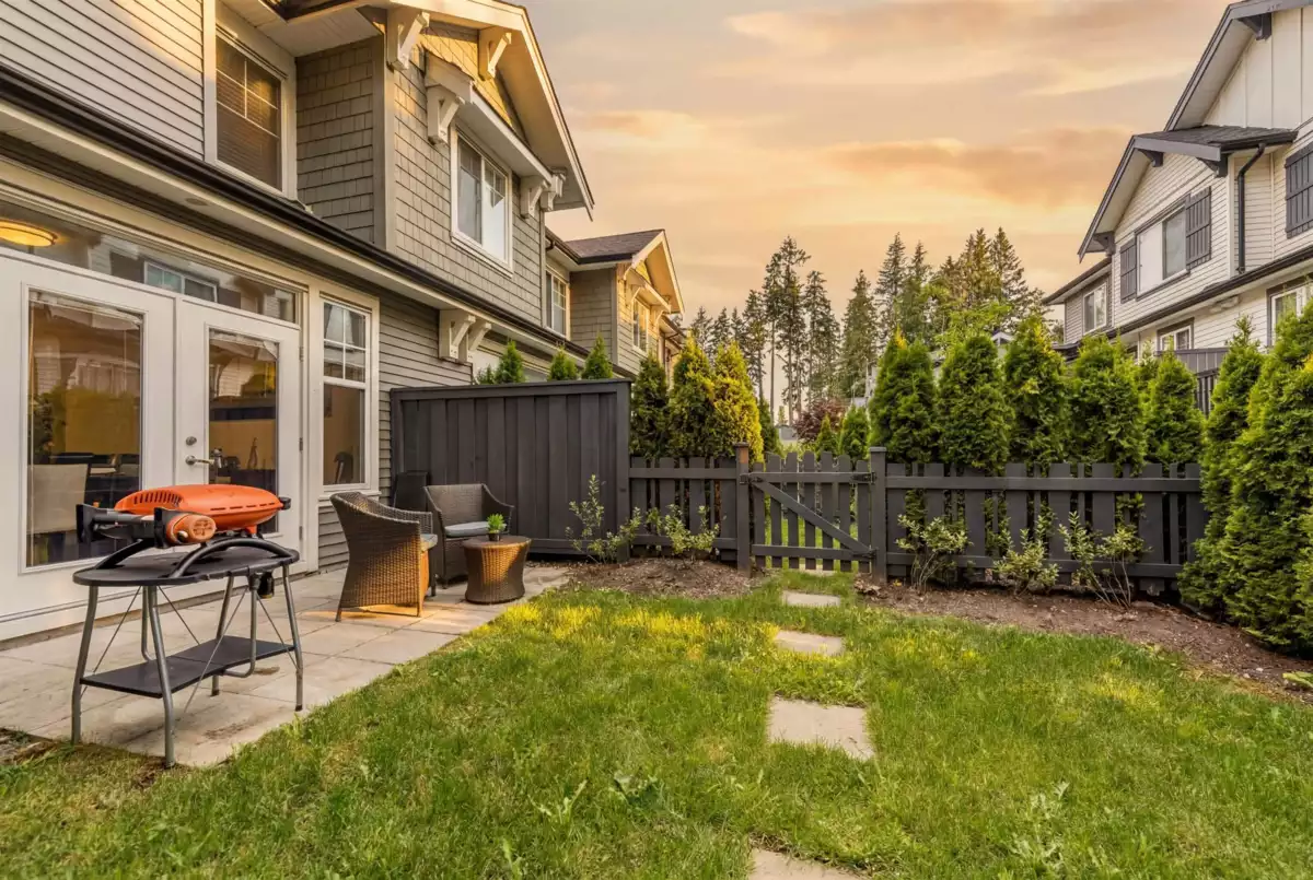 Primary Bathroom Photo of 10 3461 Princeton Avenue, Coquitlam, BC