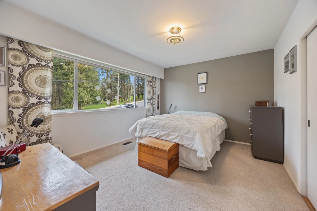 Basement Recreation Room Photo of 8608 Buller Avenue, Burnaby, BC