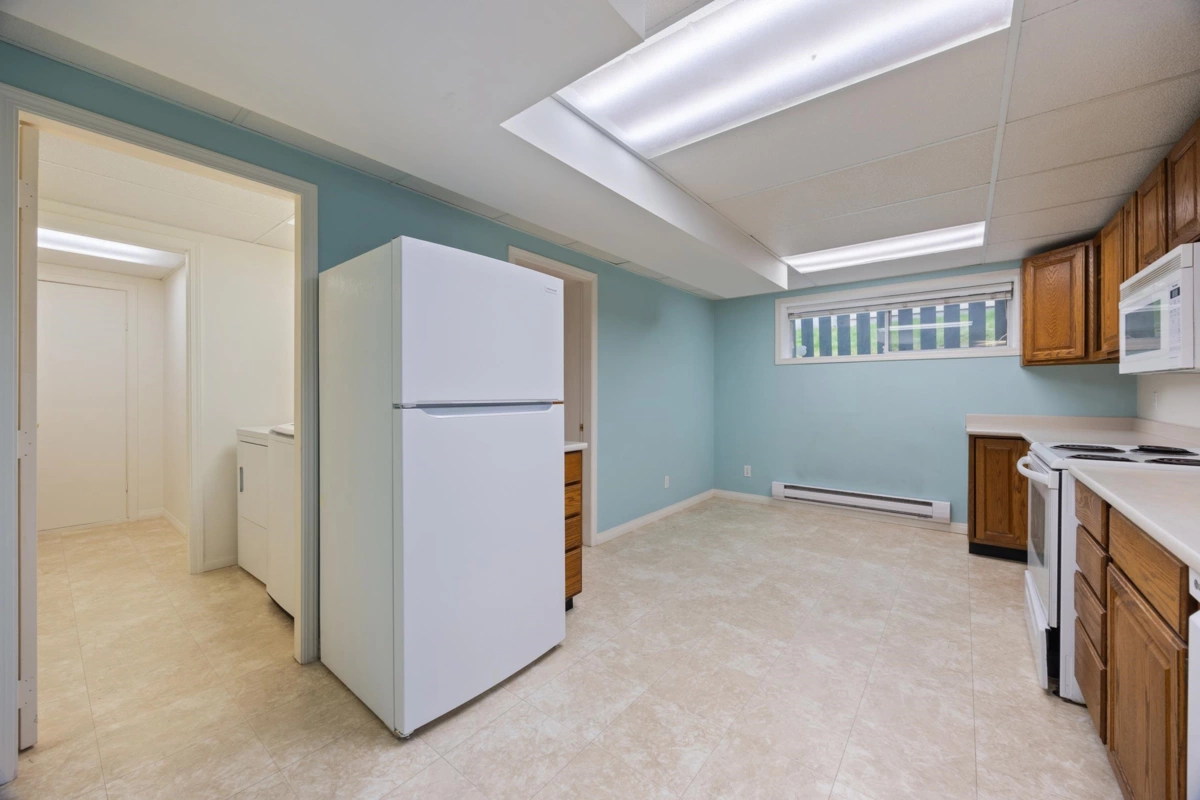 Front Yard Photo of 8608 Buller Avenue, Burnaby, BC