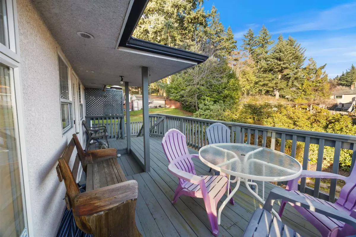 Outdoor Kitchen Photo of 8608 Buller Avenue, Burnaby, BC