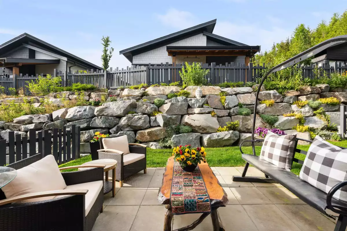 Bedroom 2 Photo of 41204 Highline Place, Squamish, BC