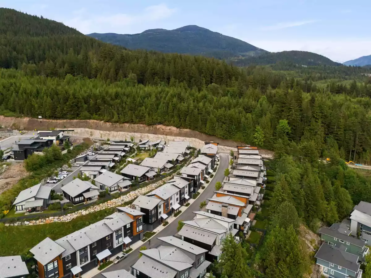 Community Amenities Photo (Clubhouse) of 41204 Highline Place, Squamish, BC