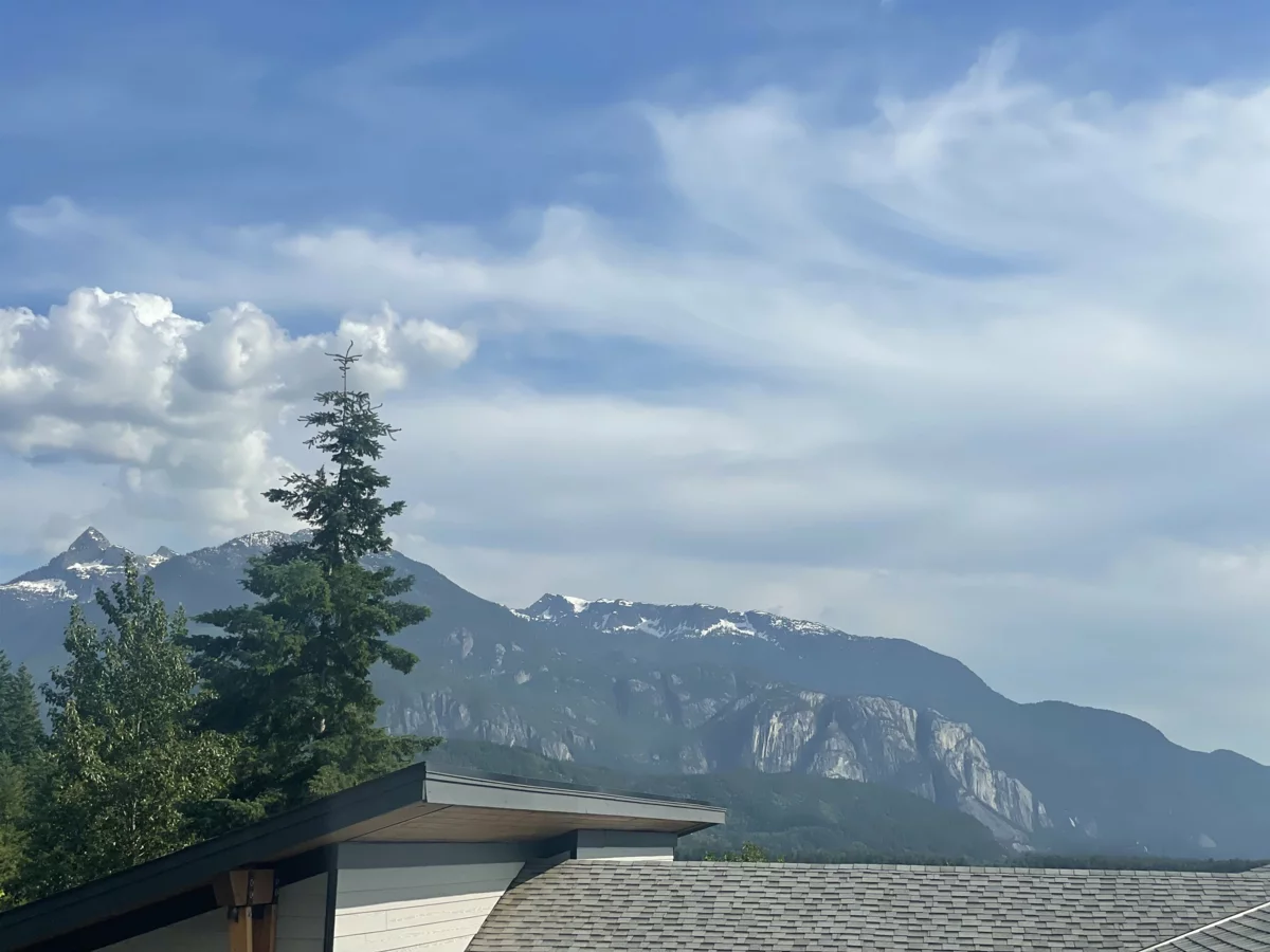 Laundry Room Photo of 41204 Highline Place, Squamish, BC