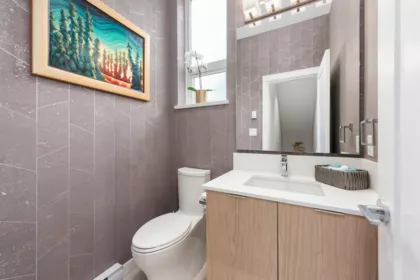 Walk-In Closet Photo of 41204 Highline Place, Squamish, BC