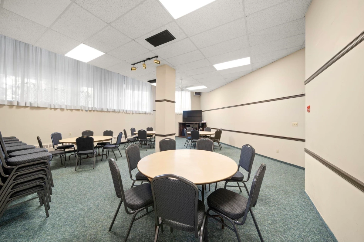 Garden / Landscaping Photo of 301 11881 88 Avenue, Delta, BC