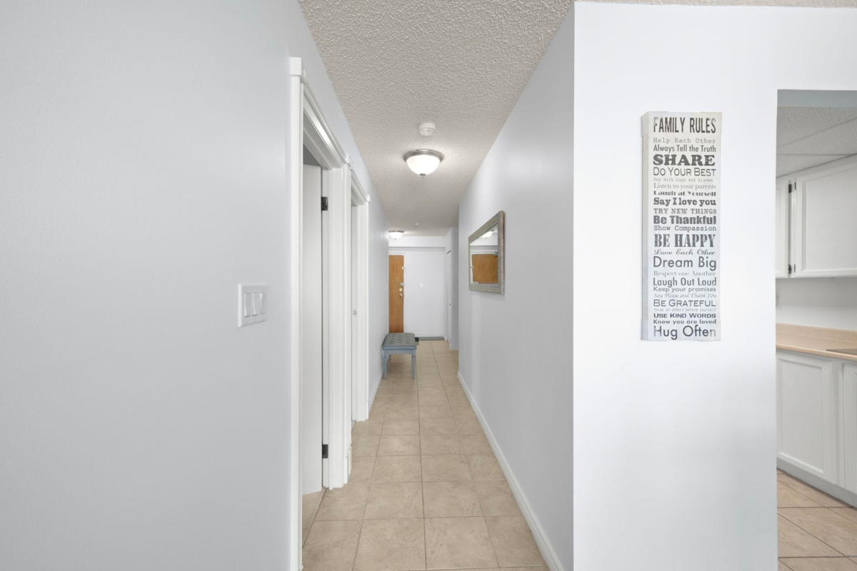 Living Room Photo of 301 11881 88 Avenue, Delta, BC