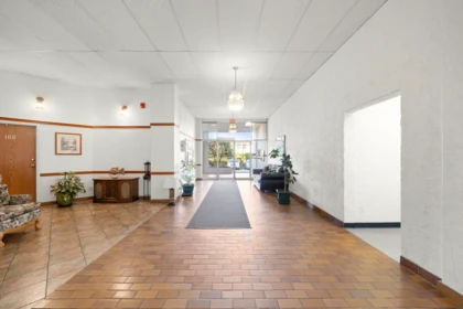 Basement Recreation Room Photo of 301 11881 88 Avenue, Delta, BC