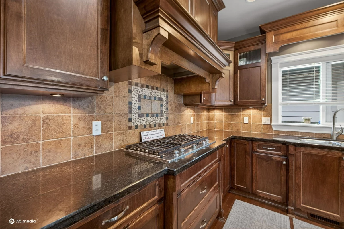 Pantry Photo of 16309 25 Avenue, Surrey, BC