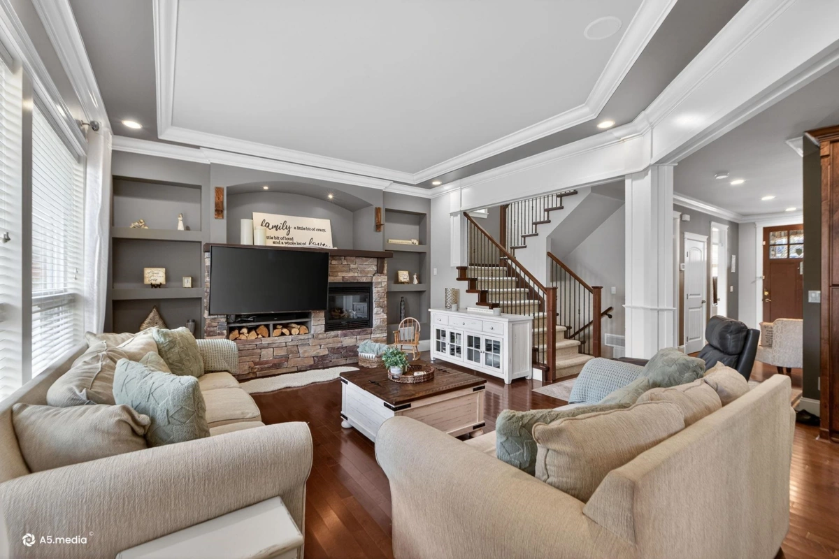 Primary Bathroom Photo of 16309 25 Avenue, Surrey, BC