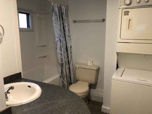 Kitchen Island Photo of 8 12868 229 Street, Maple Ridge, BC