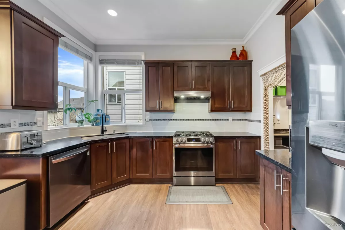 Dining Area Photo of 1318 Fifeshire Street, Coquitlam, BC