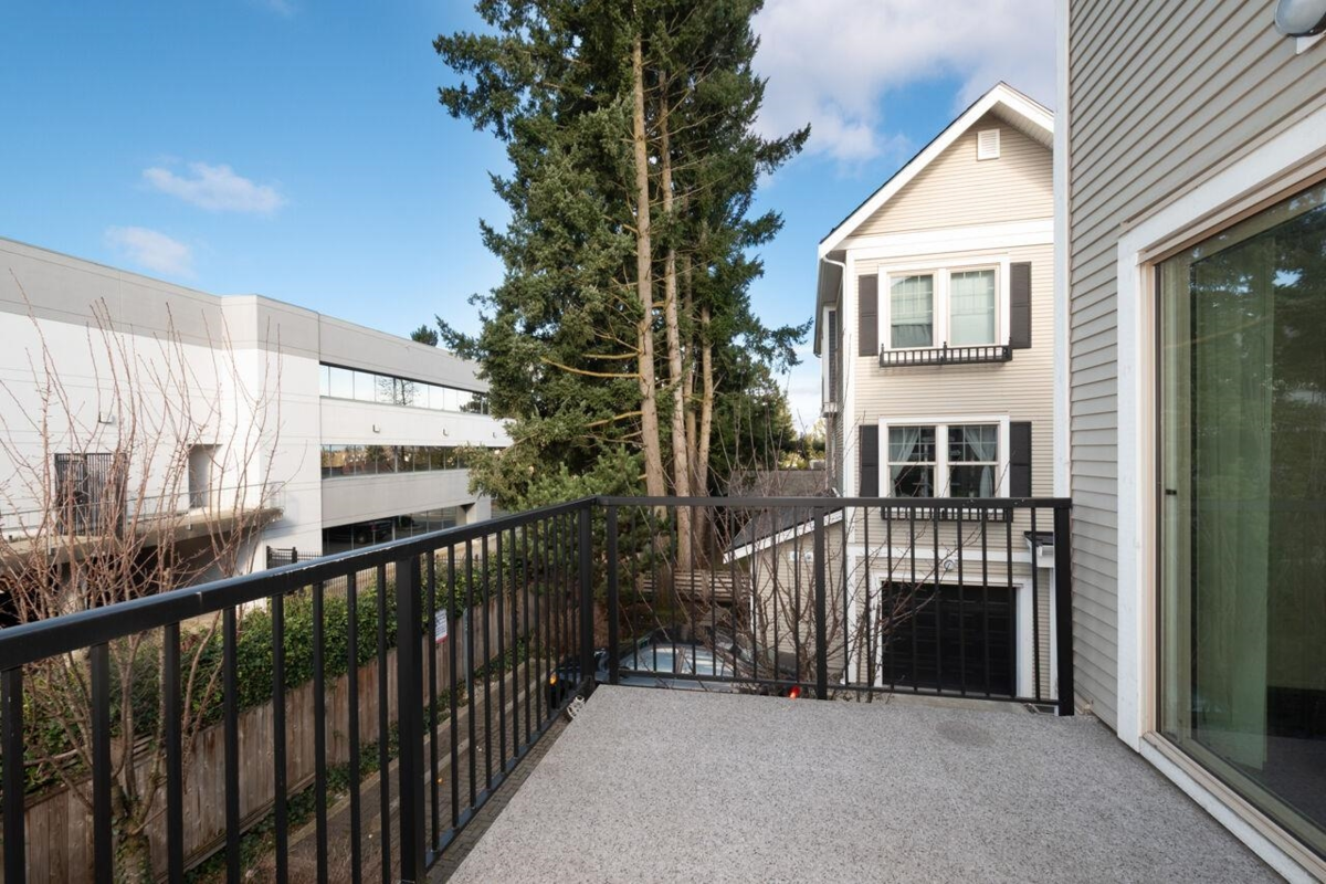 Loft / Bonus Room Photo of 142 32633 Simon Avenue, Abbotsford, BC