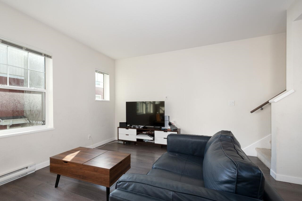 Pantry Photo of 142 32633 Simon Avenue, Abbotsford, BC