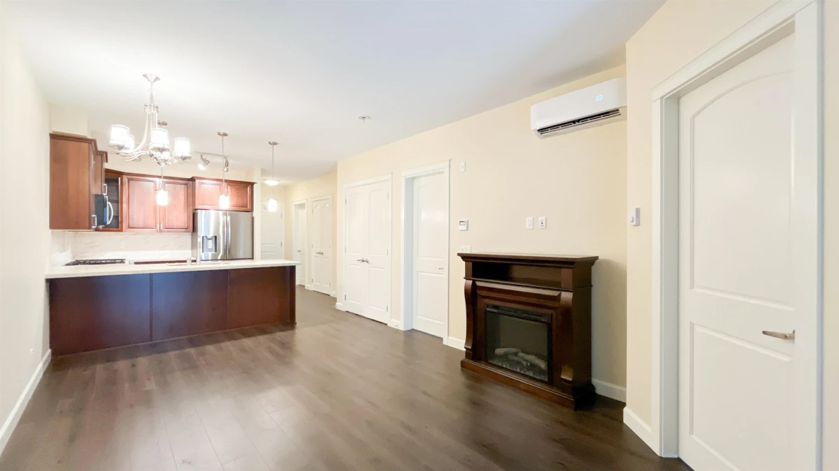 Kitchen Photo of 204 20367 85 Avenue, Langley, BC