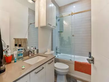 Guest Bathroom Photo of 11667 N 74 Avenue, Delta, BC