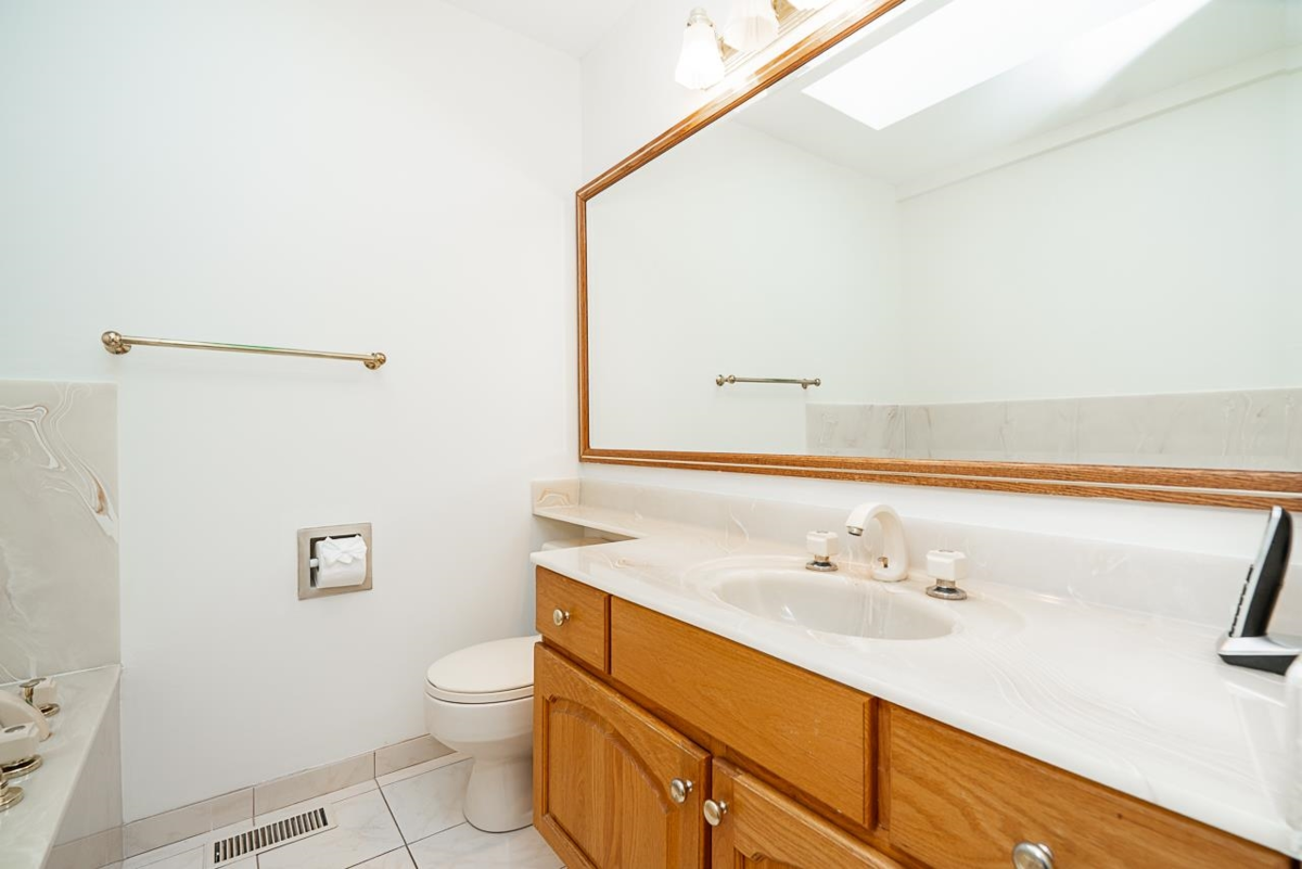 Basement Recreation Room Photo of 6546 Dunnedin Street, Burnaby, BC