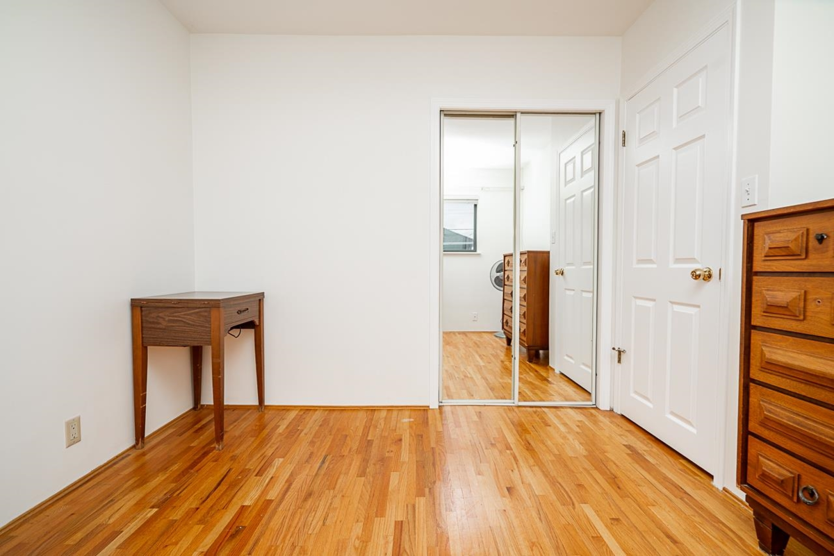 Staircase Photo of 6546 Dunnedin Street, Burnaby, BC