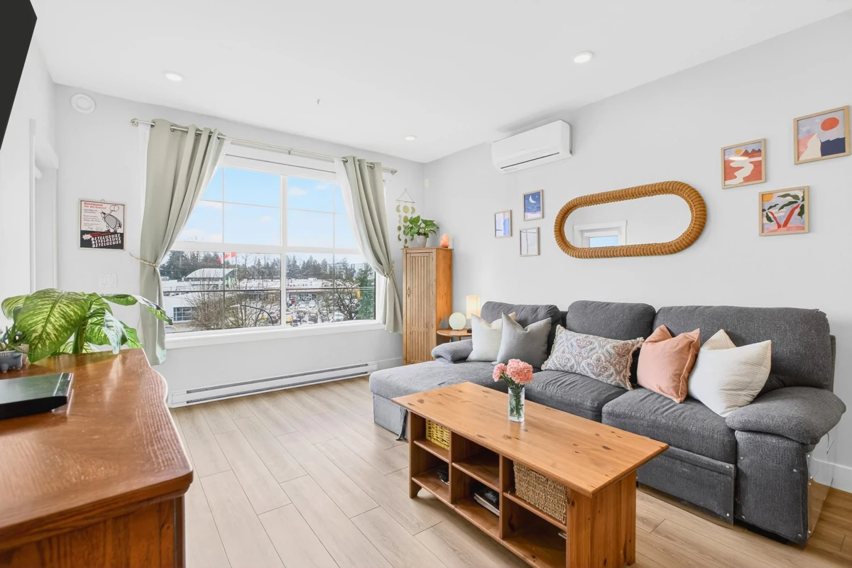 Breakfast Nook Photo of 406 11865 227 Street, Maple Ridge, BC