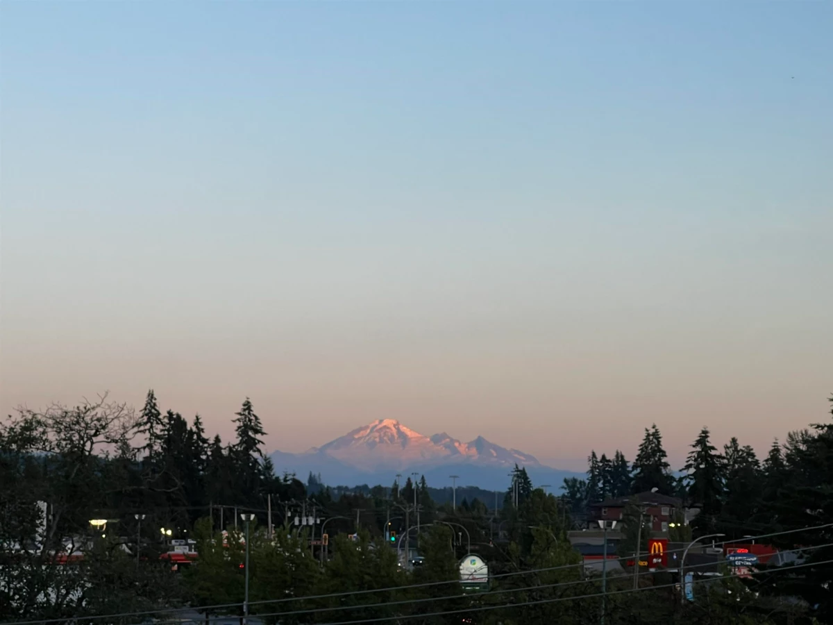 Hallway Photo of 406 11865 227 Street, Maple Ridge, BC
