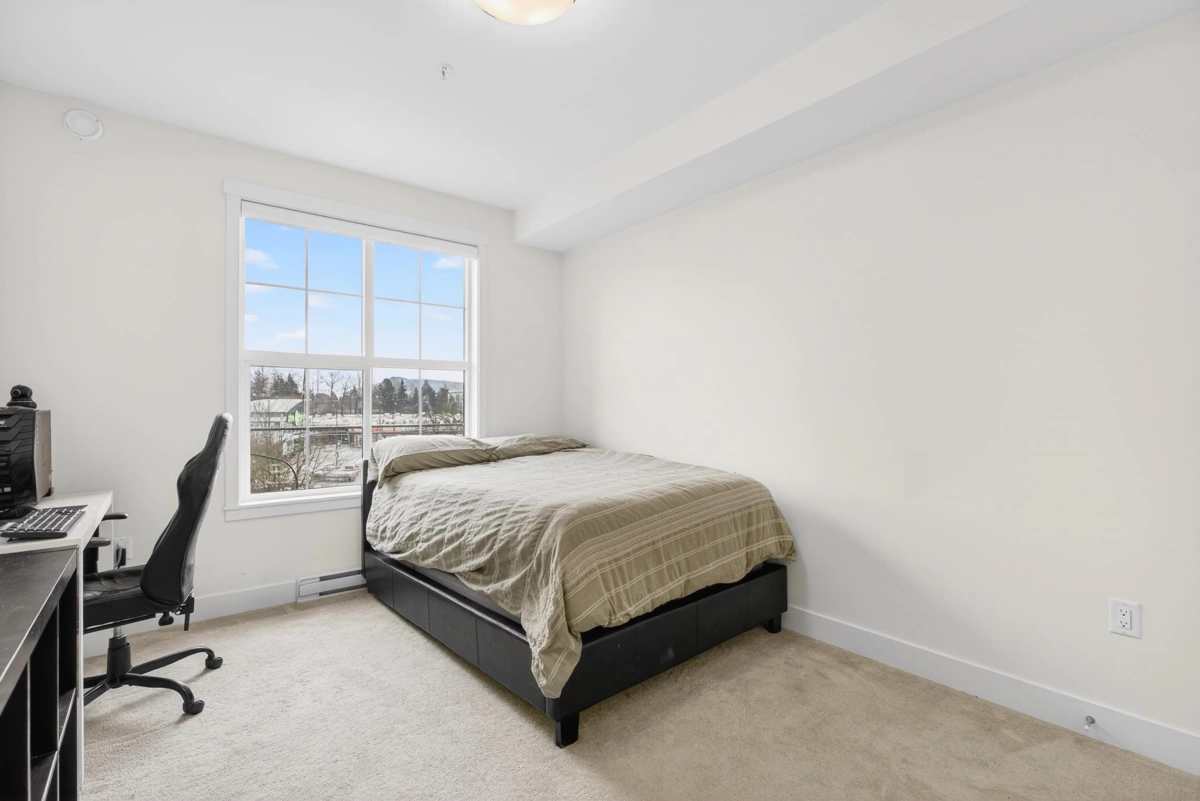 Office / Den Photo of 406 11865 227 Street, Maple Ridge, BC