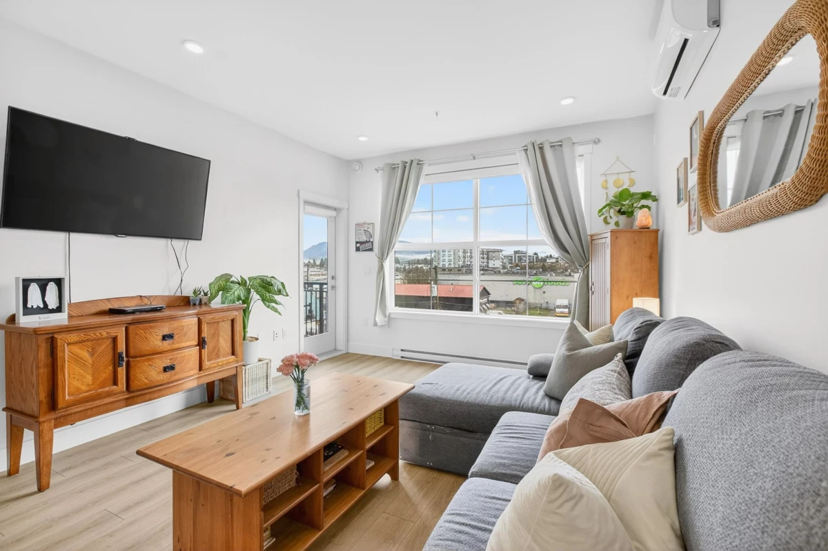 Primary Bedroom Photo of 406 11865 227 Street, Maple Ridge, BC