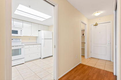 905 1196 Pipeline Road, Coquitlam, BC, Coquitlam — Apartment/Condo for sale
