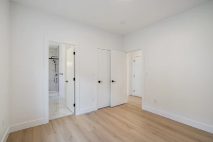 Garage Interior Photo of 16677 16 Avenue, Surrey, BC