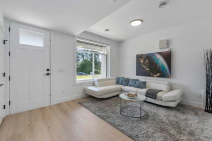 Garden / Landscaping Photo of 16677 16 Avenue, Surrey, BC
