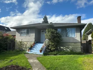 645 E 27 Avenue, Vancouver, BC, Vancouver — Single Family Residence for sale