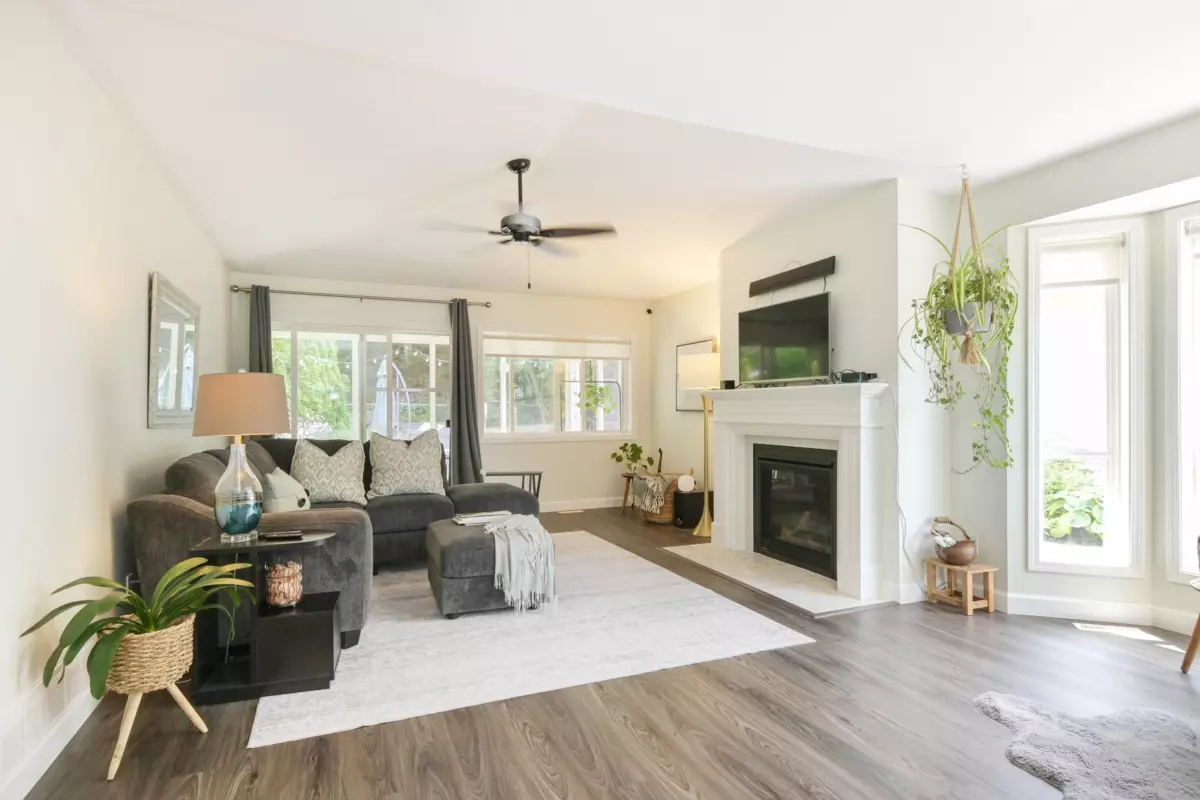 Living Room Photo of 192 6001 Promontory Road, Chilliwack, BC