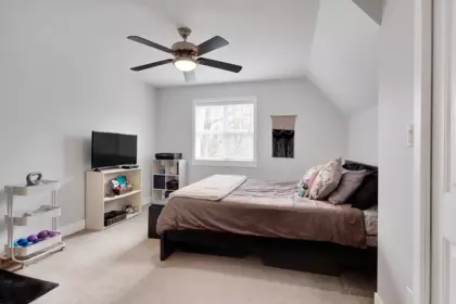 Basement Recreation Room Photo of 17 22977 116th Avenue, Maple Ridge, BC