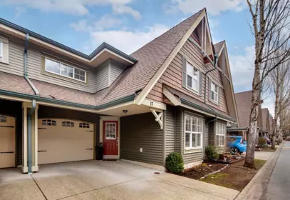Outdoor Deck Photo of 17 22977 116th Avenue, Maple Ridge, BC