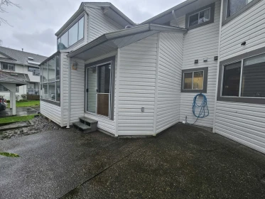 Front Yard Photo of 107 21937 48 Avenue, Langley, BC