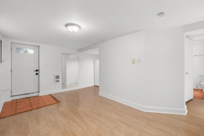 Entry Foyer Photo of 2641 E 5th Avenue, Vancouver, BC