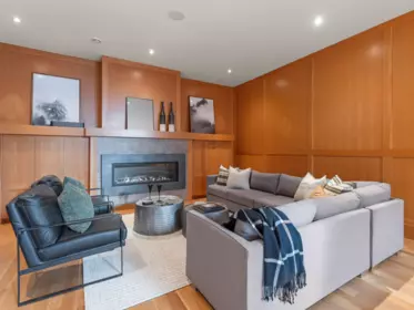 Basement Recreation Room Photo of 3483 Collingwood Street, Vancouver, BC
