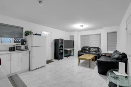 Laundry Room Photo of 12255 64a Avenue, Surrey, BC