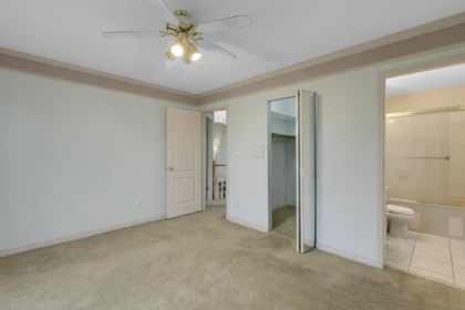 Powder Room Photo of 12255 64a Avenue, Surrey, BC