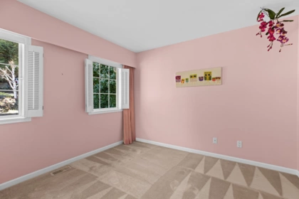 Office / Den Photo of 4 Strachan Point Road, West Vancouver, BC