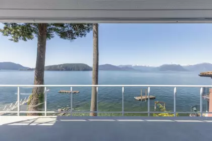 Outdoor Patio Photo of 4 Strachan Point Road, West Vancouver, BC
