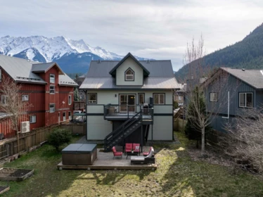Community Amenities Photo (Clubhouse) of 1423 Willow Drive, Pemberton, BC