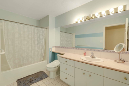 Swimming Pool Photo of 9312 163 Street, Surrey, BC