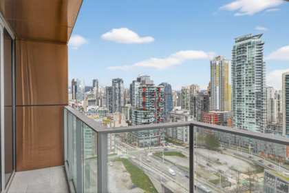 Kitchen Photo of 2809 1480 Howe Street, Vancouver, BC