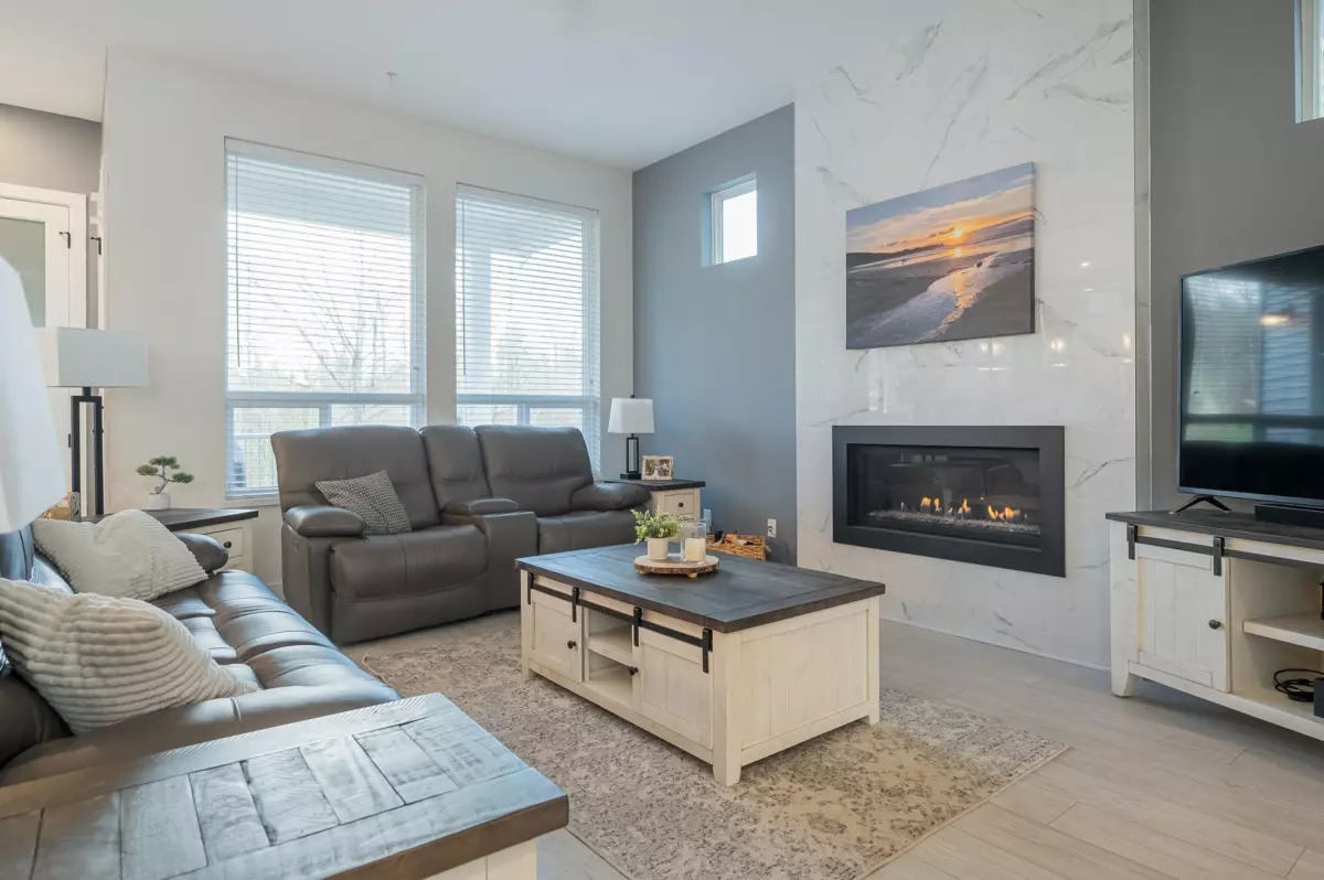 Family Room Photo of 23171 113b Avenue, Maple Ridge, BC