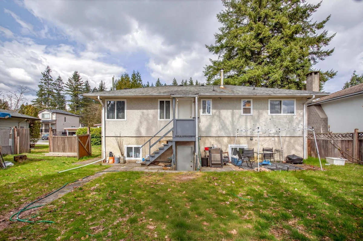 Family Room Photo of 1760 Jensen Avenue, Port Coquitlam, BC
