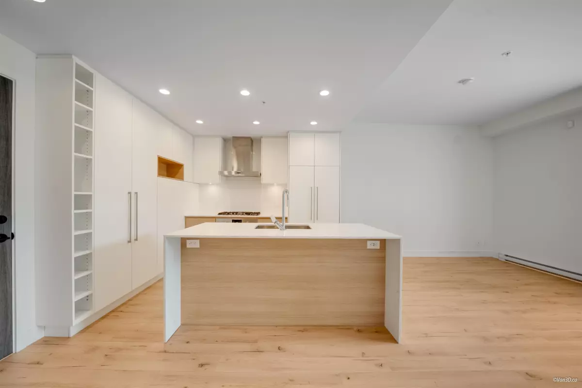 Dining Area Photo of 201 55 Klahanie Drive, Port Moody, BC