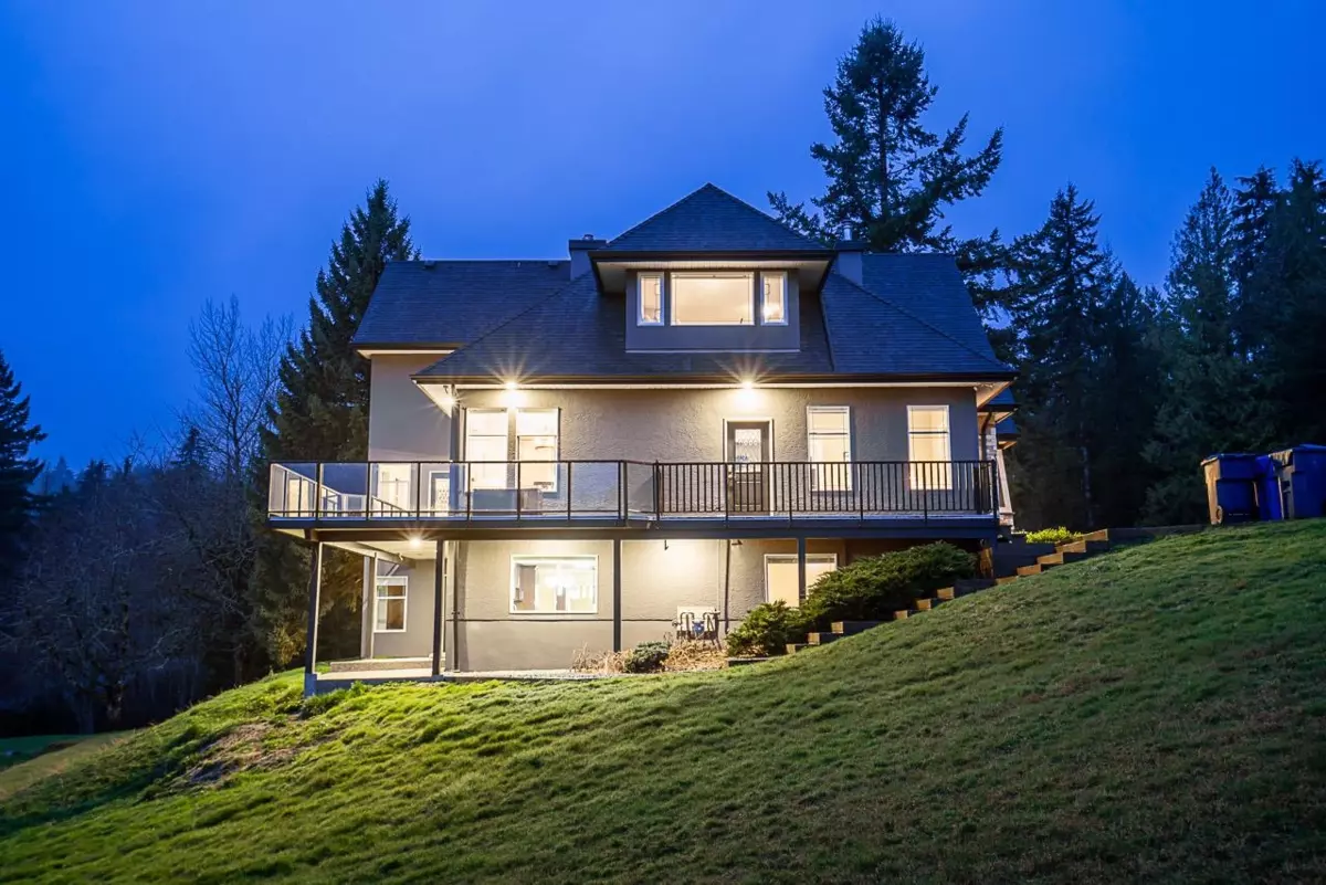 Family Room Photo of 10228 Stave Lake Road, Mission, BC