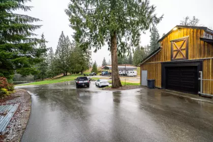 Hot Tub / Spa Photo of 10228 Stave Lake Road, Mission, BC