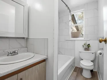 Walk-In Closet Photo of 2437 E 22nd Avenue, Vancouver, BC